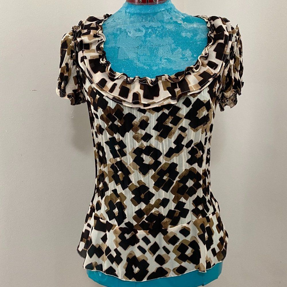 Allison Taylor Fitted Boho Ruffled Collar Stretch Short Sleeve Womens Top Size M